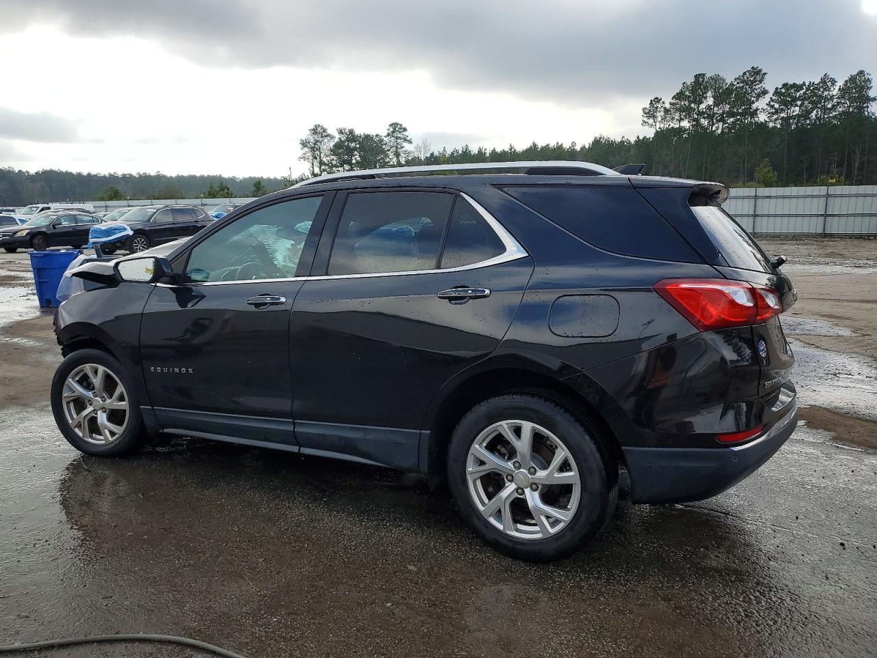 2018 CHEVROLET EQUINOX PREMIER photo 4