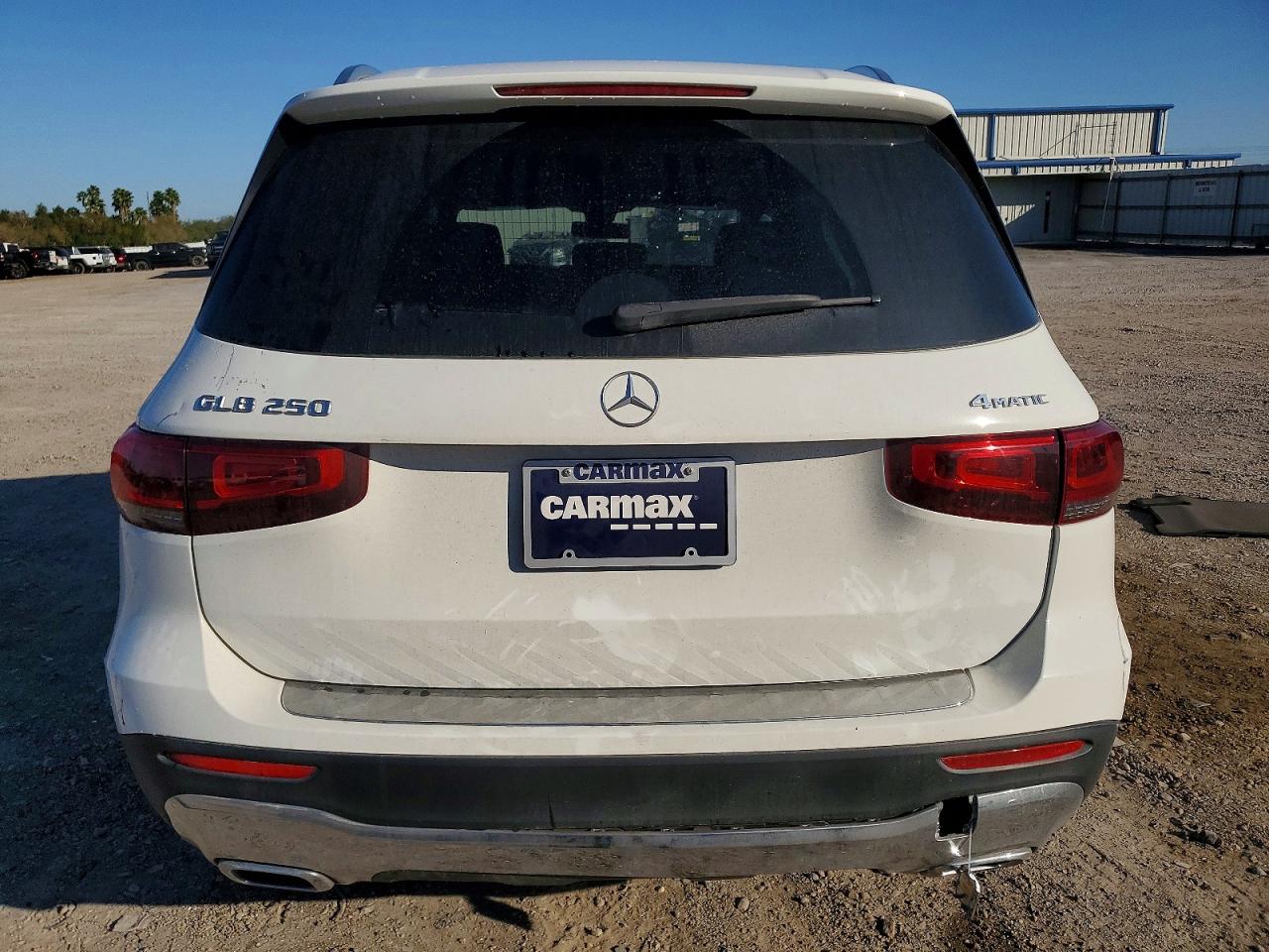 2021 MERCEDES-BENZ GLB 250 4MATIC photo 6