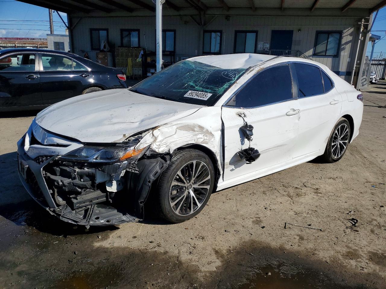 2020 TOYOTA CAMRY