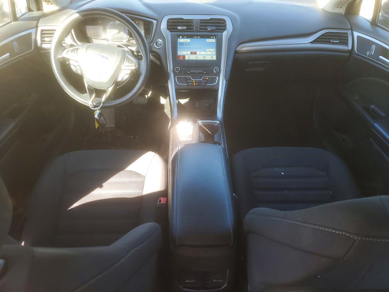 2018 FORD FUSION SE photo 8