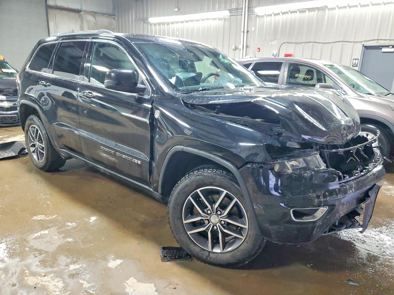 2018 JEEP GRAND CHEROKEE LAREDO photo 4