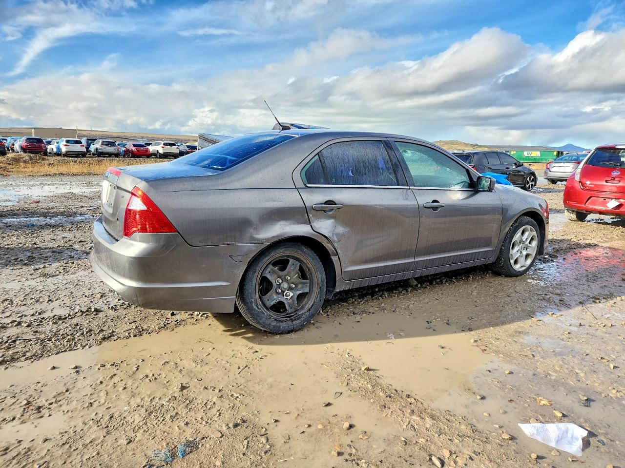2011 FORD FUSION SE photo 3