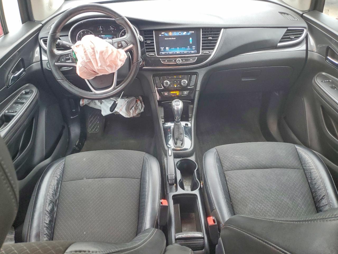 2017 BUICK ENCORE PREFERRED II photo 8