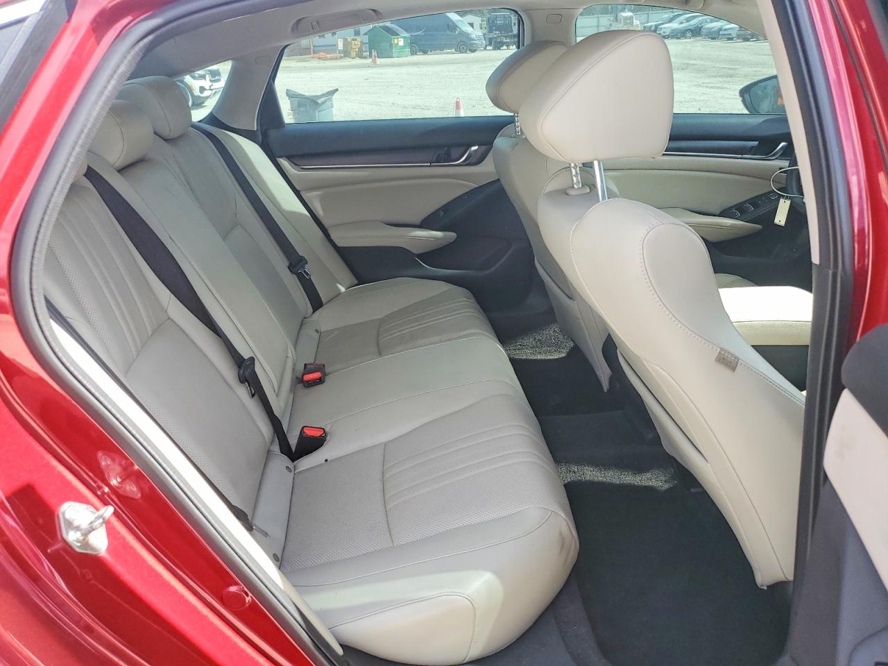 2018 HONDA ACCORD TOURING photo 10