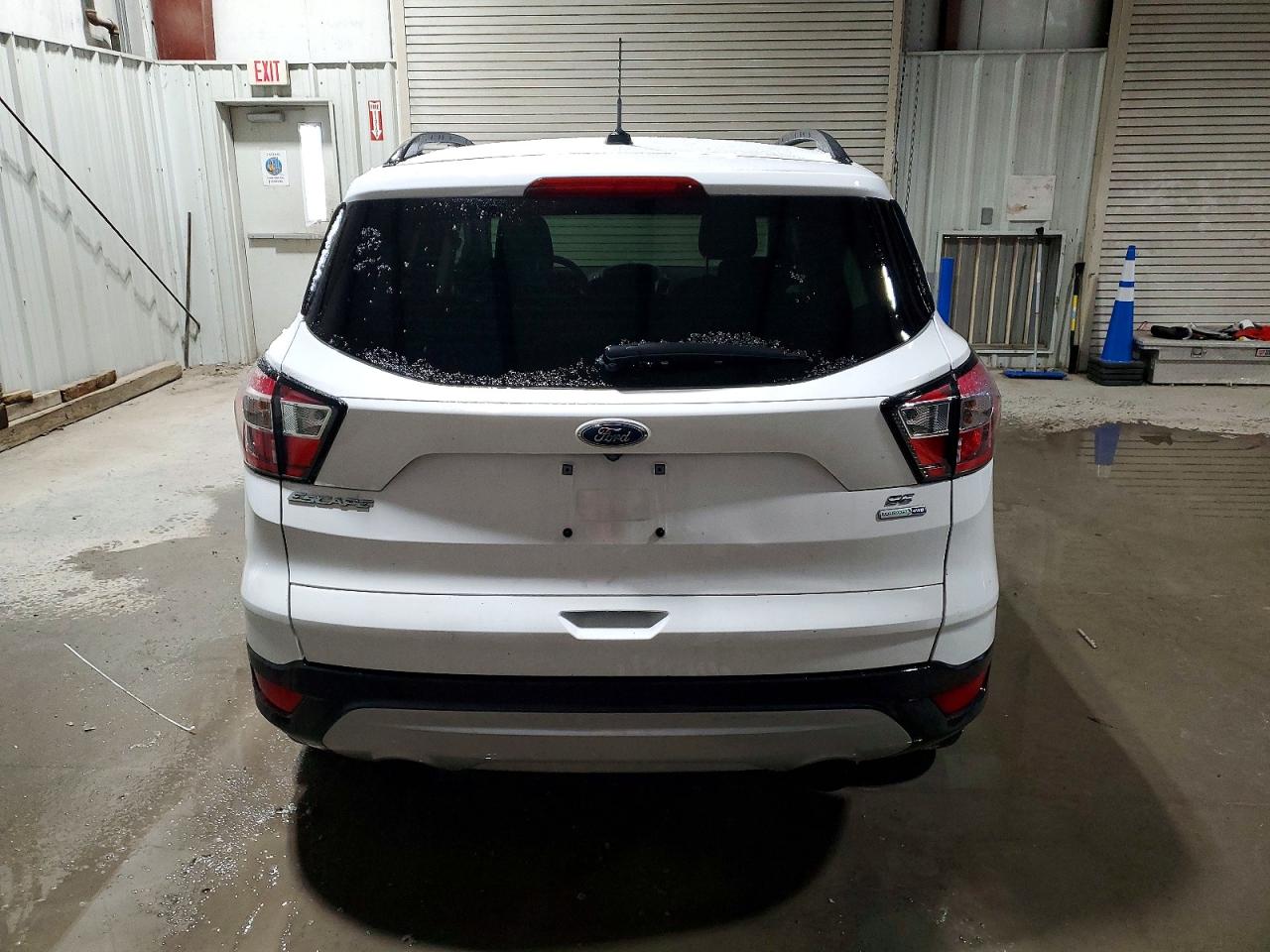 2018 FORD ESCAPE SE photo 6