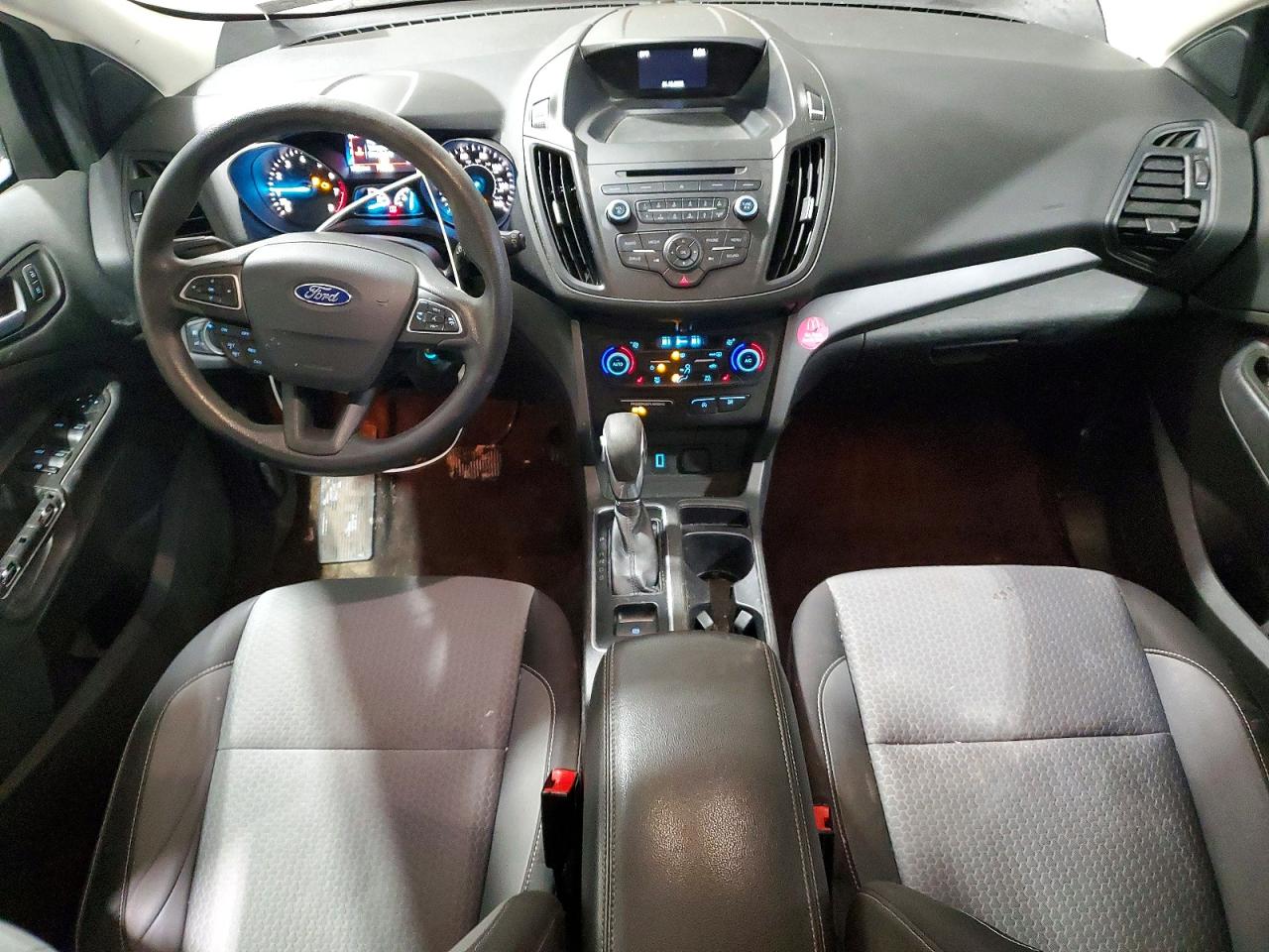 2018 FORD ESCAPE SE photo 8