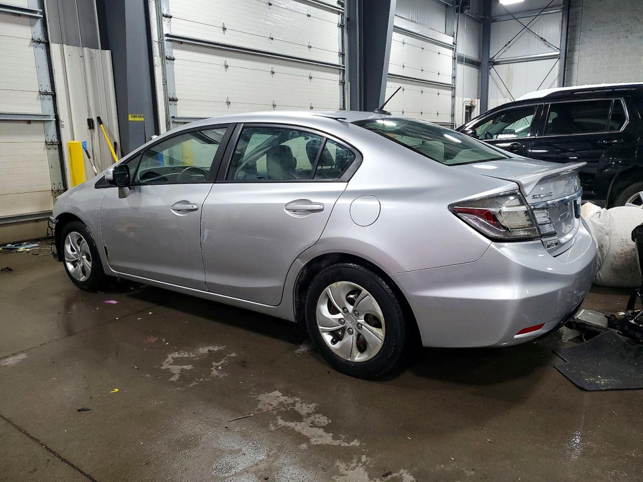 2013 HONDA CIVIC HYBRID photo 2