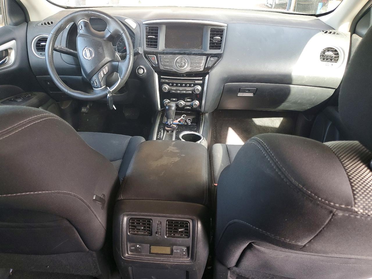 2017 NISSAN PATHFINDER S photo 22