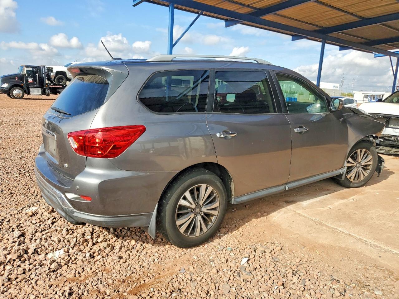 2017 NISSAN PATHFINDER S photo 7
