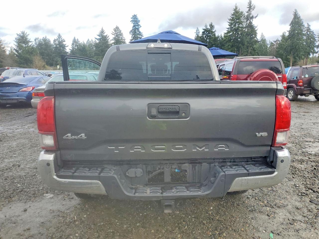 2019 TOYOTA TACOMA DOUBLE CAB photo 6
