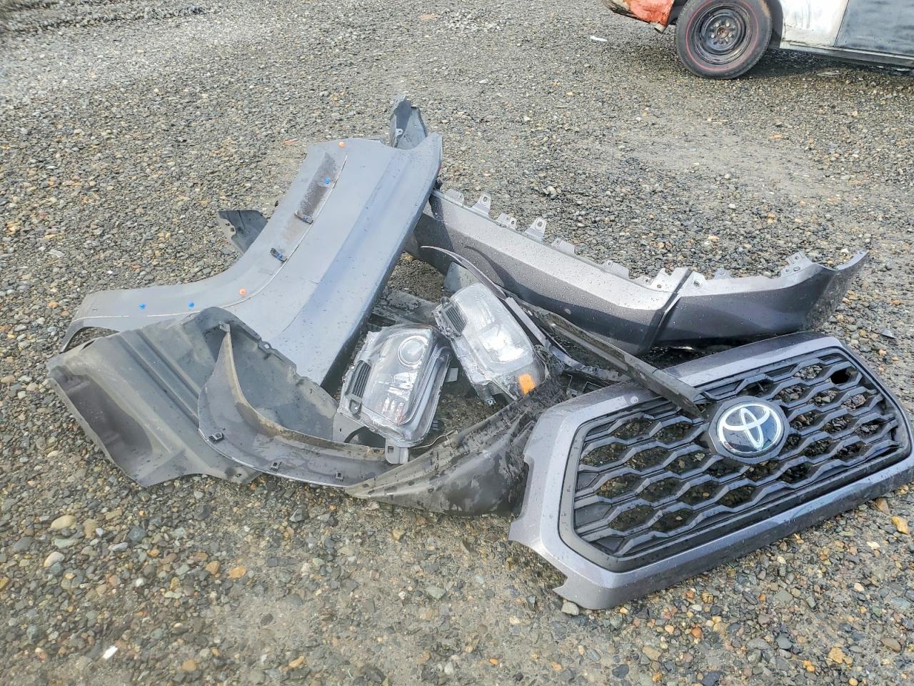 2019 TOYOTA TACOMA DOUBLE CAB photo 12