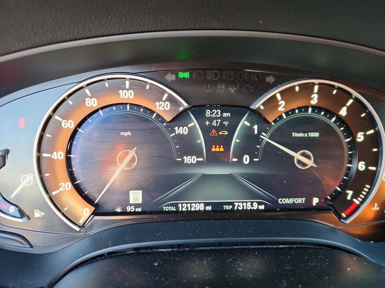 2019 BMW 530 XI photo 17