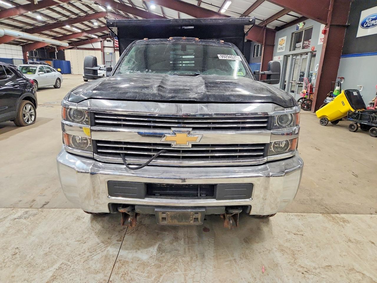 2015 CHEVROLET SILVERADO K3500 photo 5