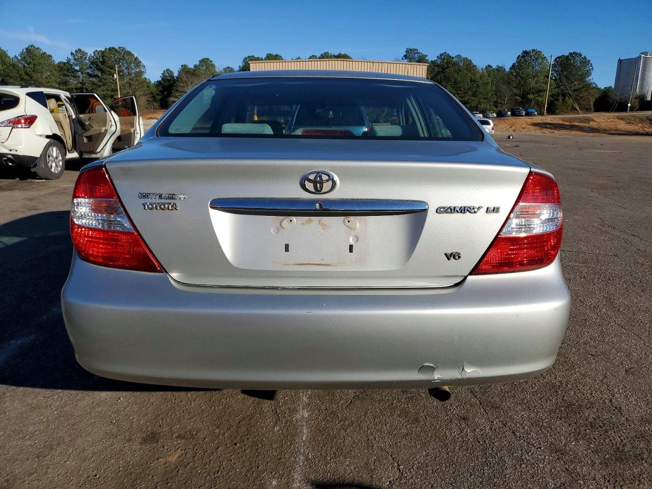 2002 TOYOTA CAMRY LE photo 6