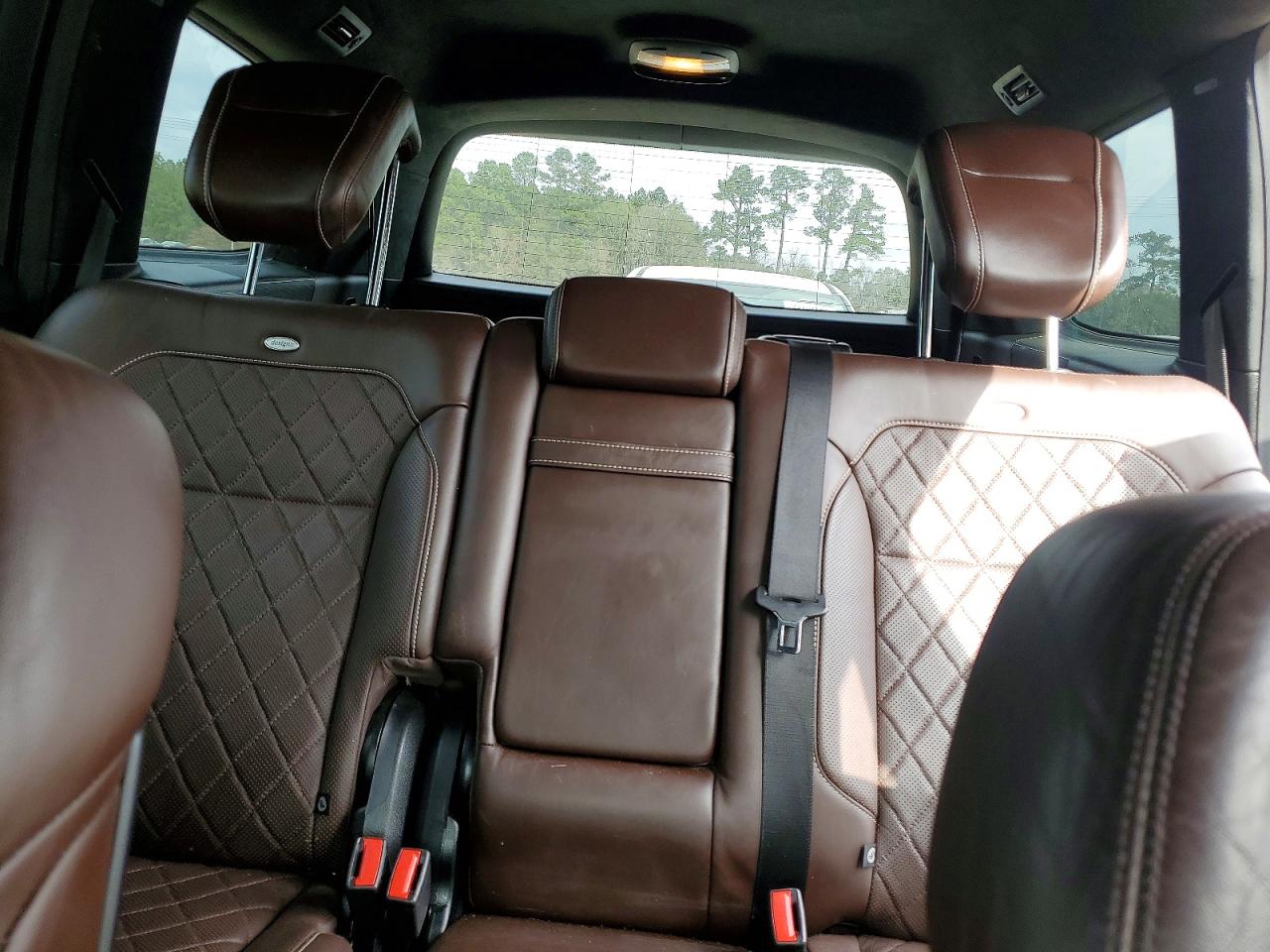 2016 MERCEDES-BENZ GL 550 4MATIC photo 10