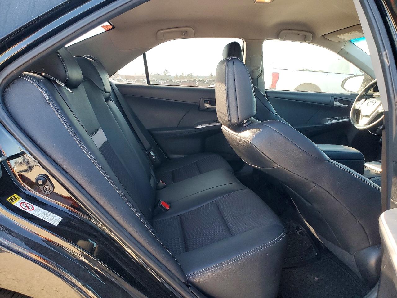 2012 TOYOTA CAMRY BASE photo 10