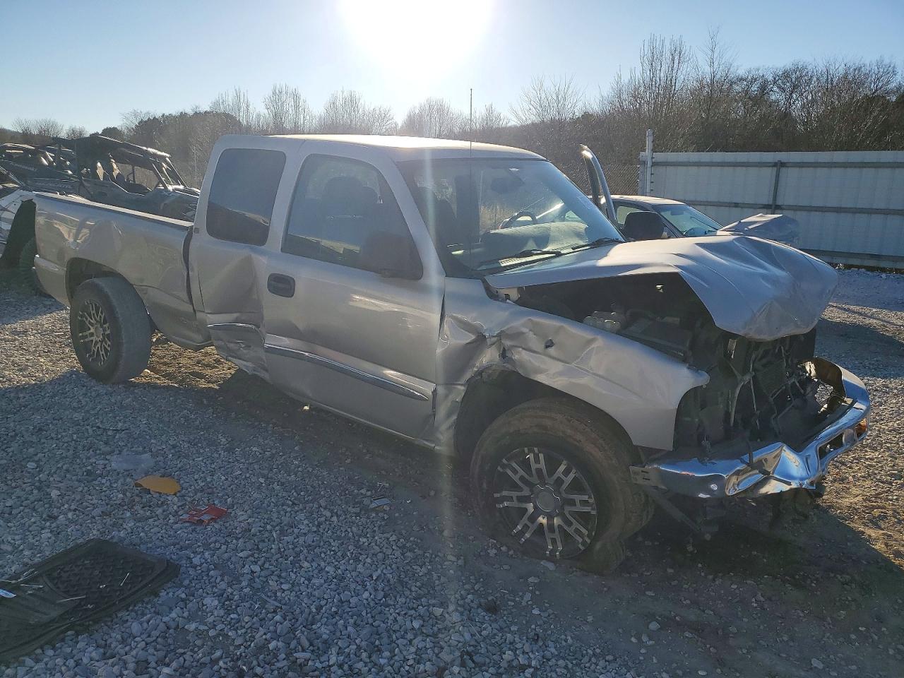 2006 GMC NEW SIERRA C1500 photo 4