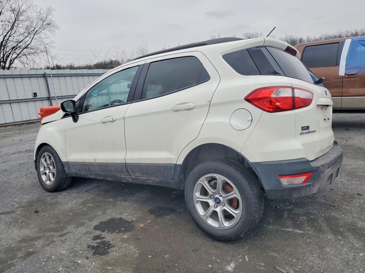 2020 FORD ECOSPORT SE photo 2