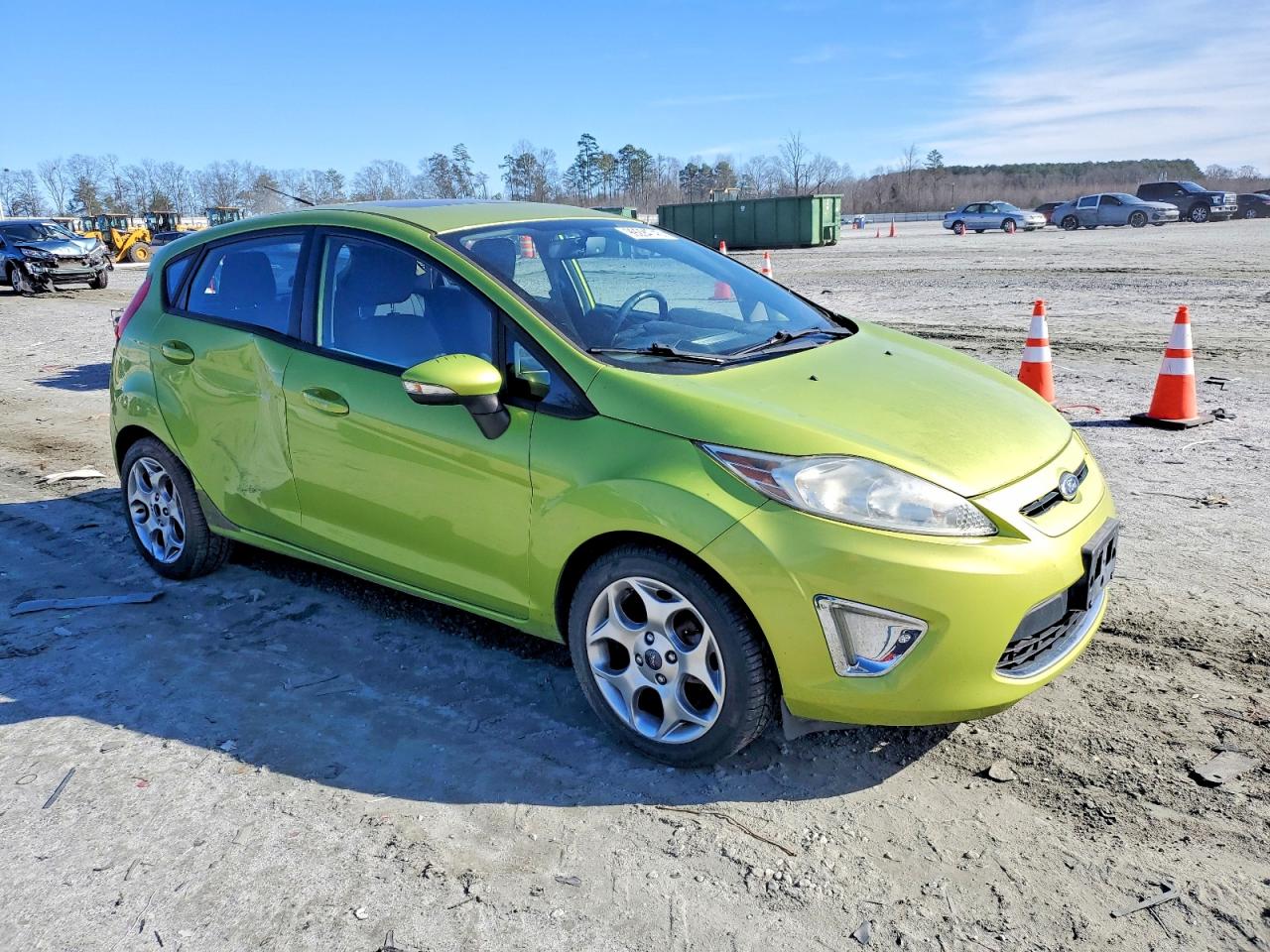 2011 FORD FIESTA SES photo 4