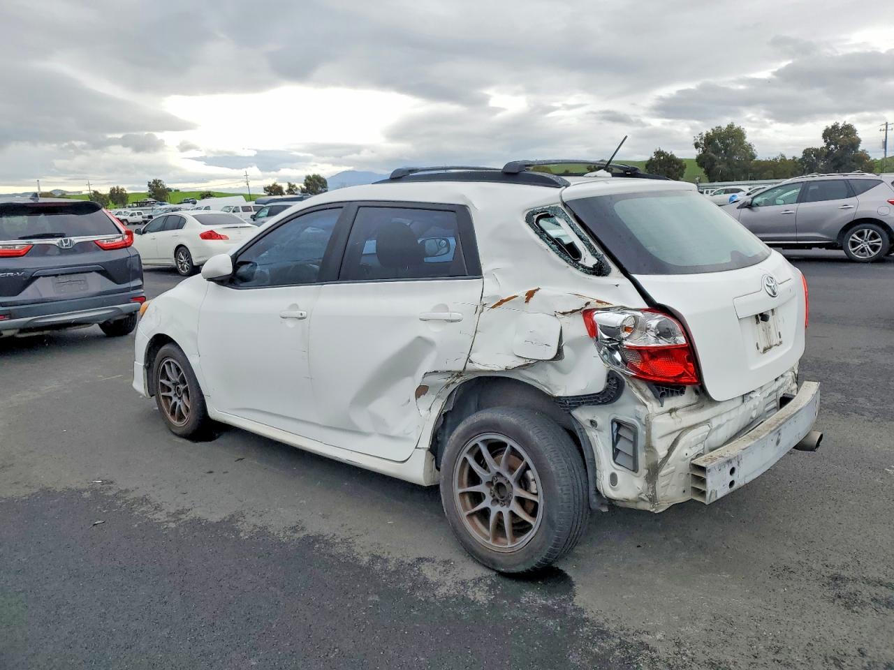 2009 TOYOTA COROLLA MATRIX photo 2