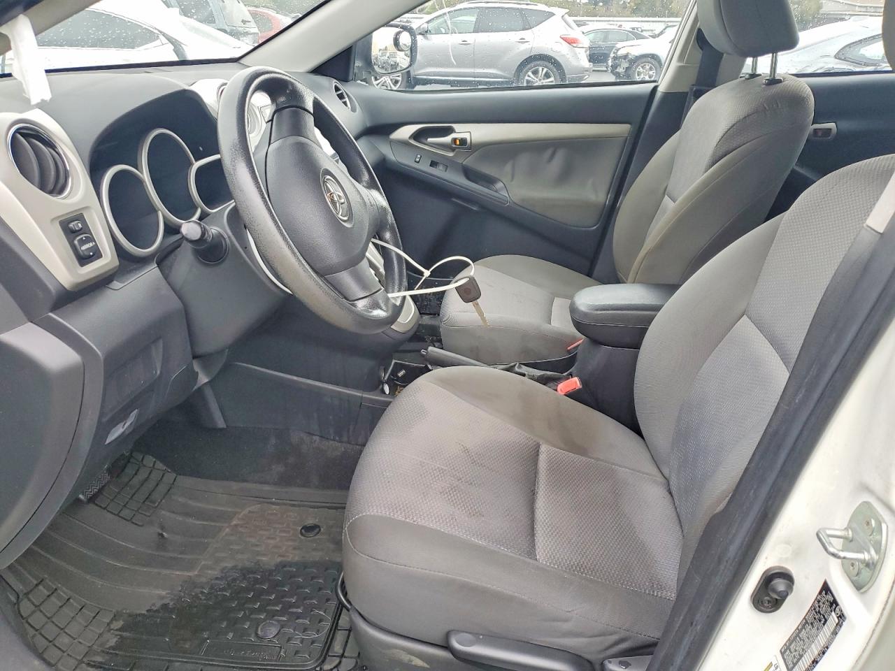 2009 TOYOTA COROLLA MATRIX photo 7