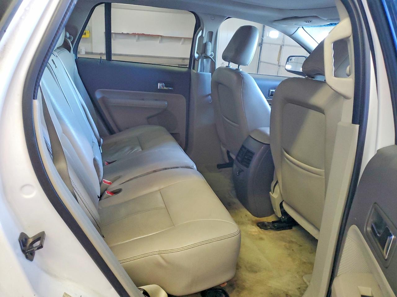 2010 FORD EDGE LIMITED photo 11