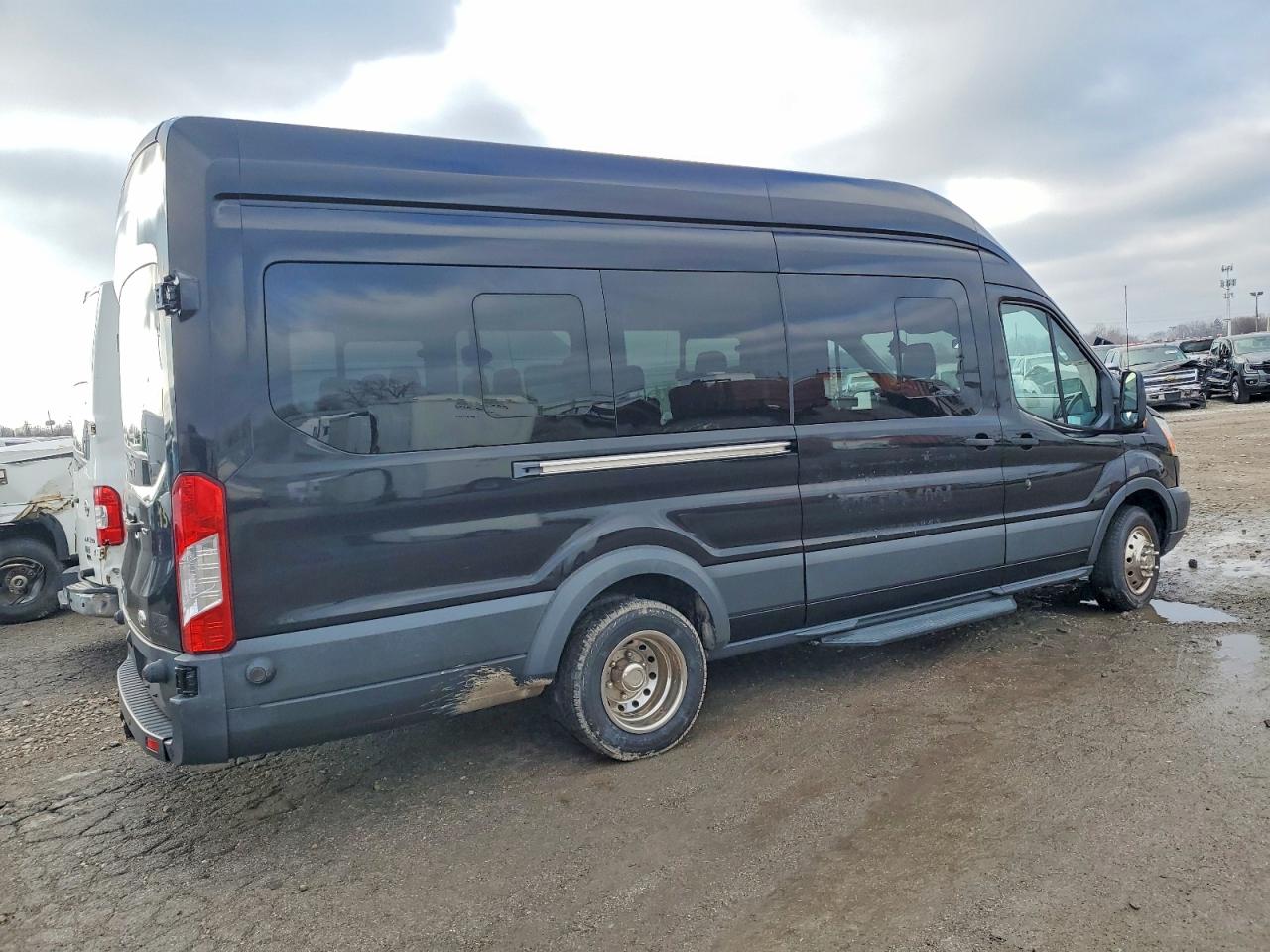 2017 FORD TRANSIT T-350 HD photo 3