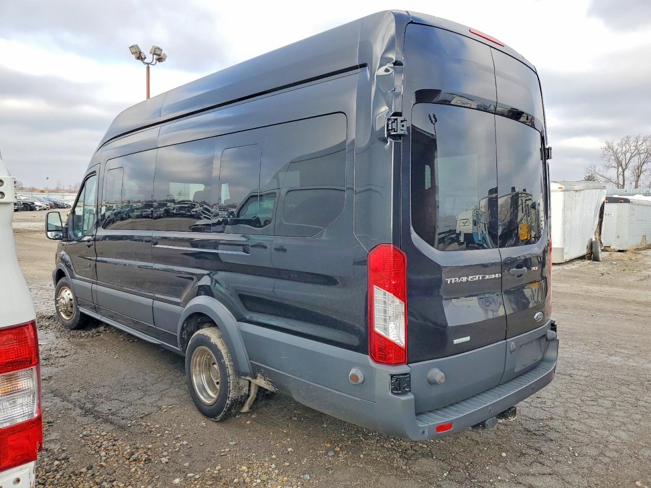 2017 FORD TRANSIT T-350 HD photo 2