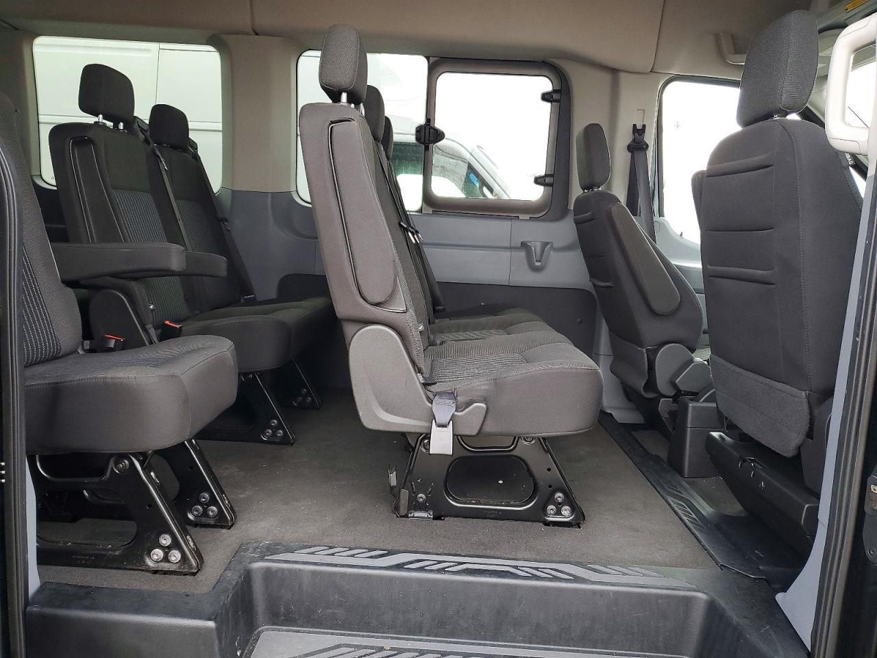 2017 FORD TRANSIT T-350 HD photo 11