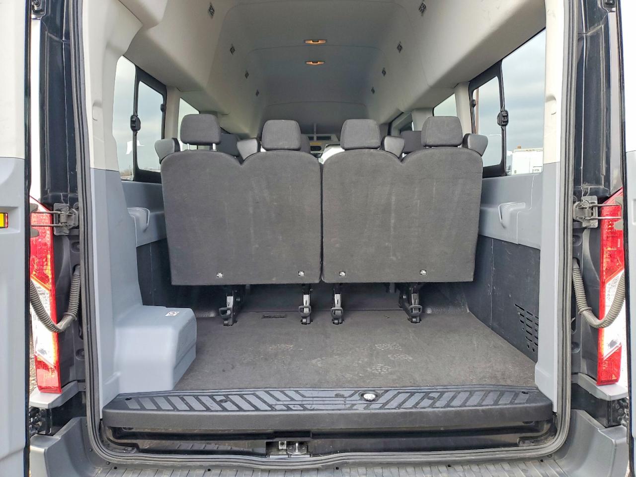 2017 FORD TRANSIT T-350 HD photo 10