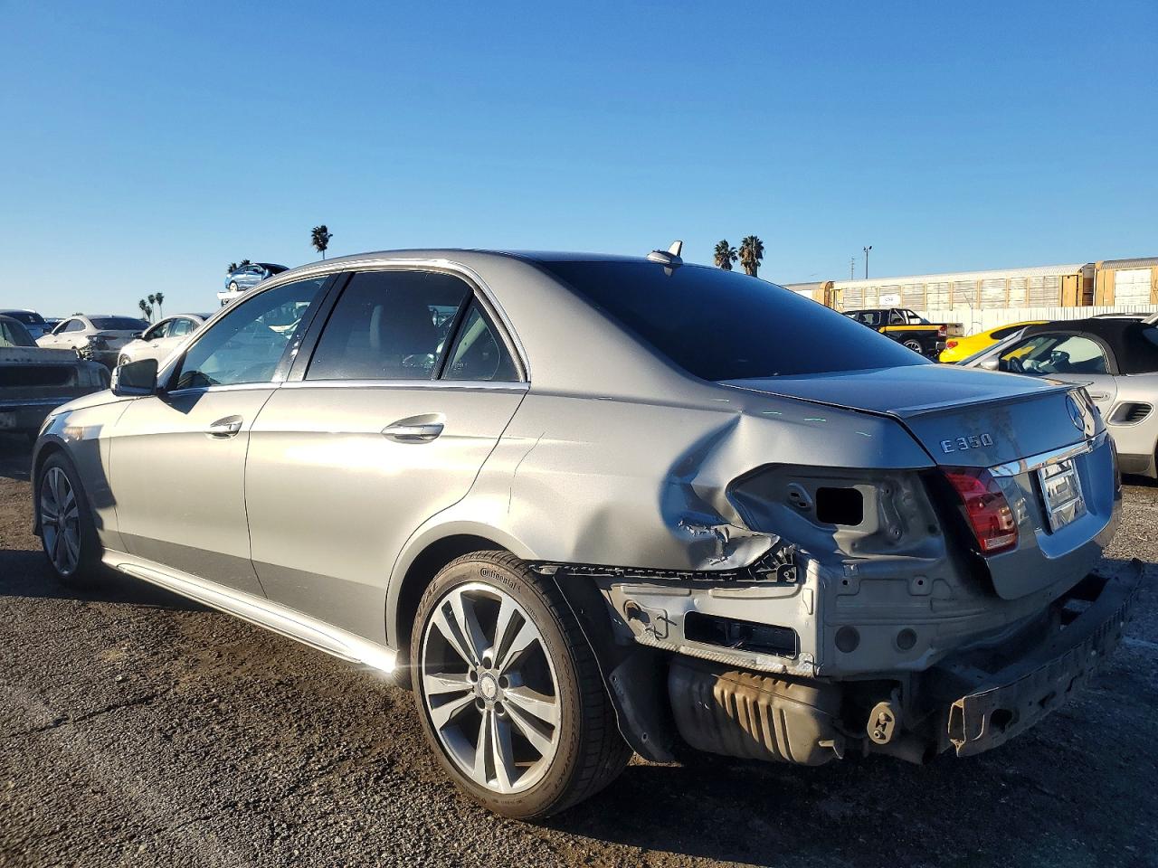 2014 MERCEDES-BENZ E 350 4MATIC photo 3