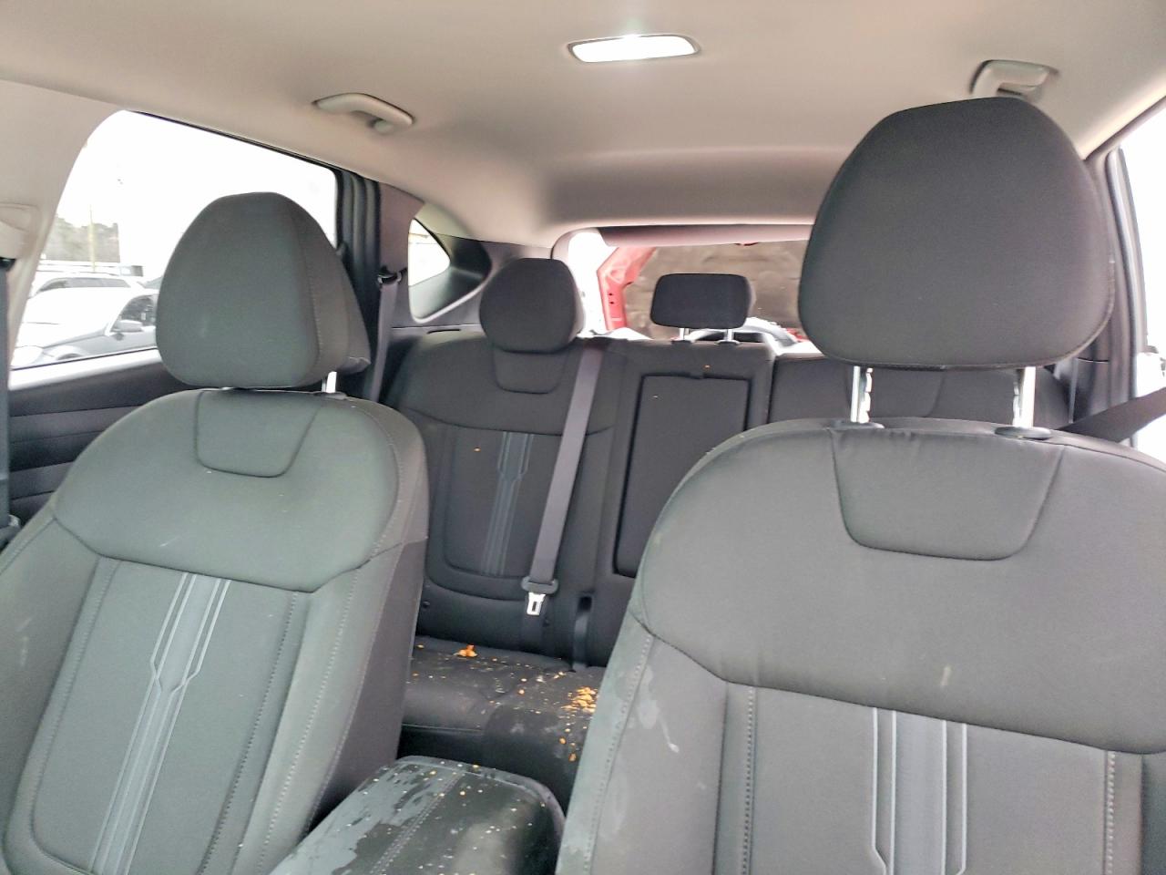 2026 HYUNDAI TUCSON SEL photo 10