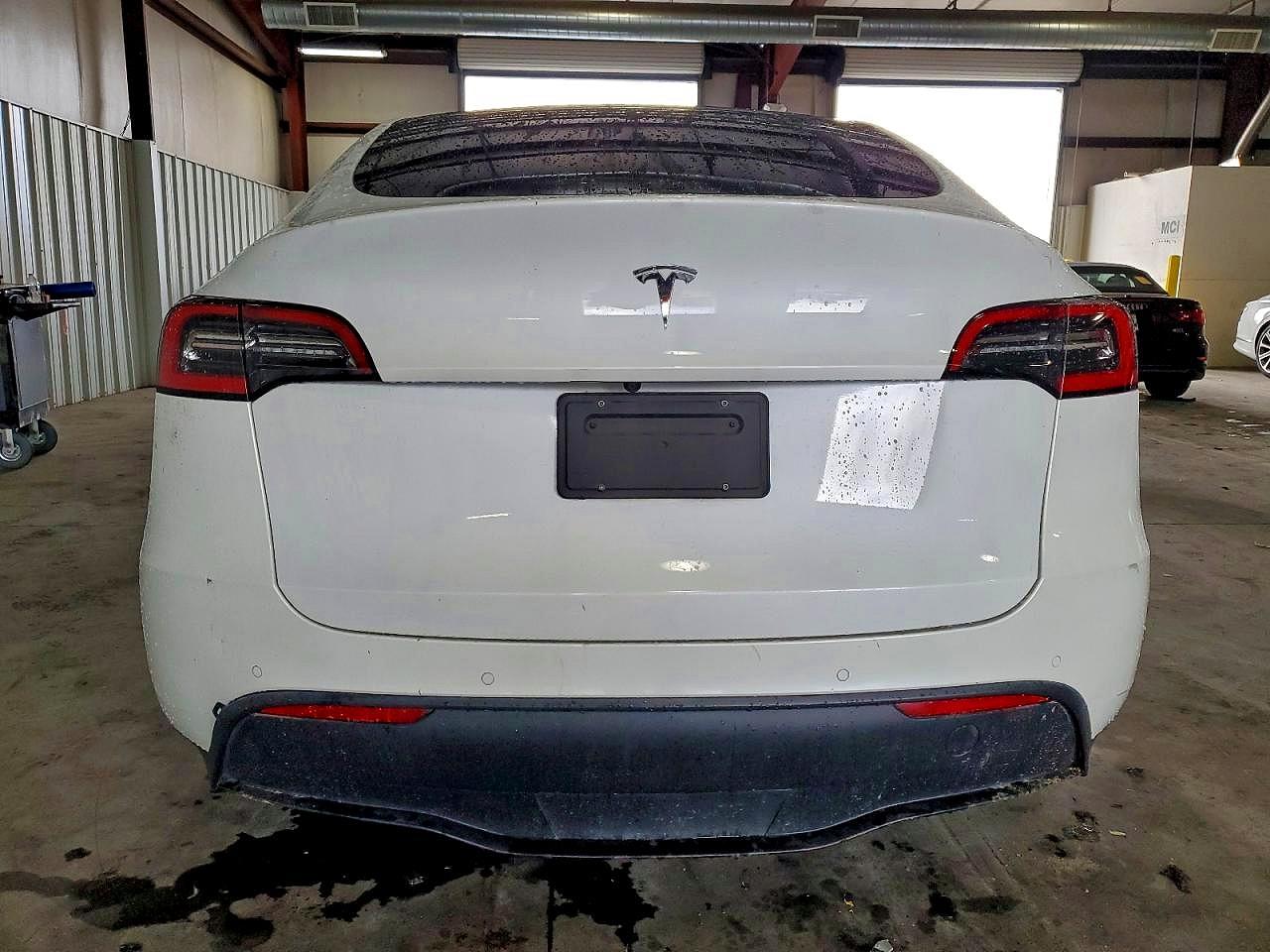2021 TESLA MODEL Y photo 6