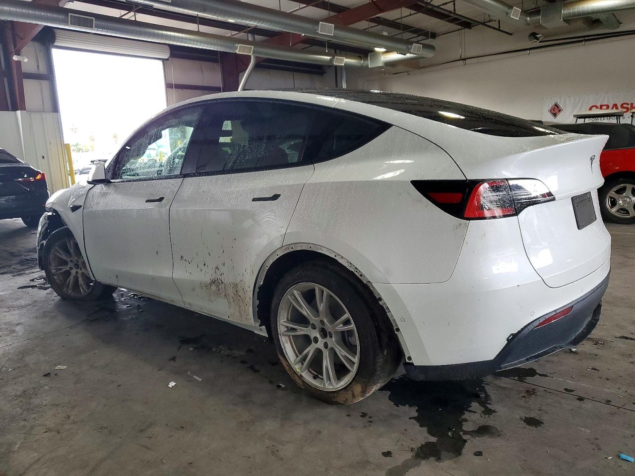 2021 TESLA MODEL Y photo 2