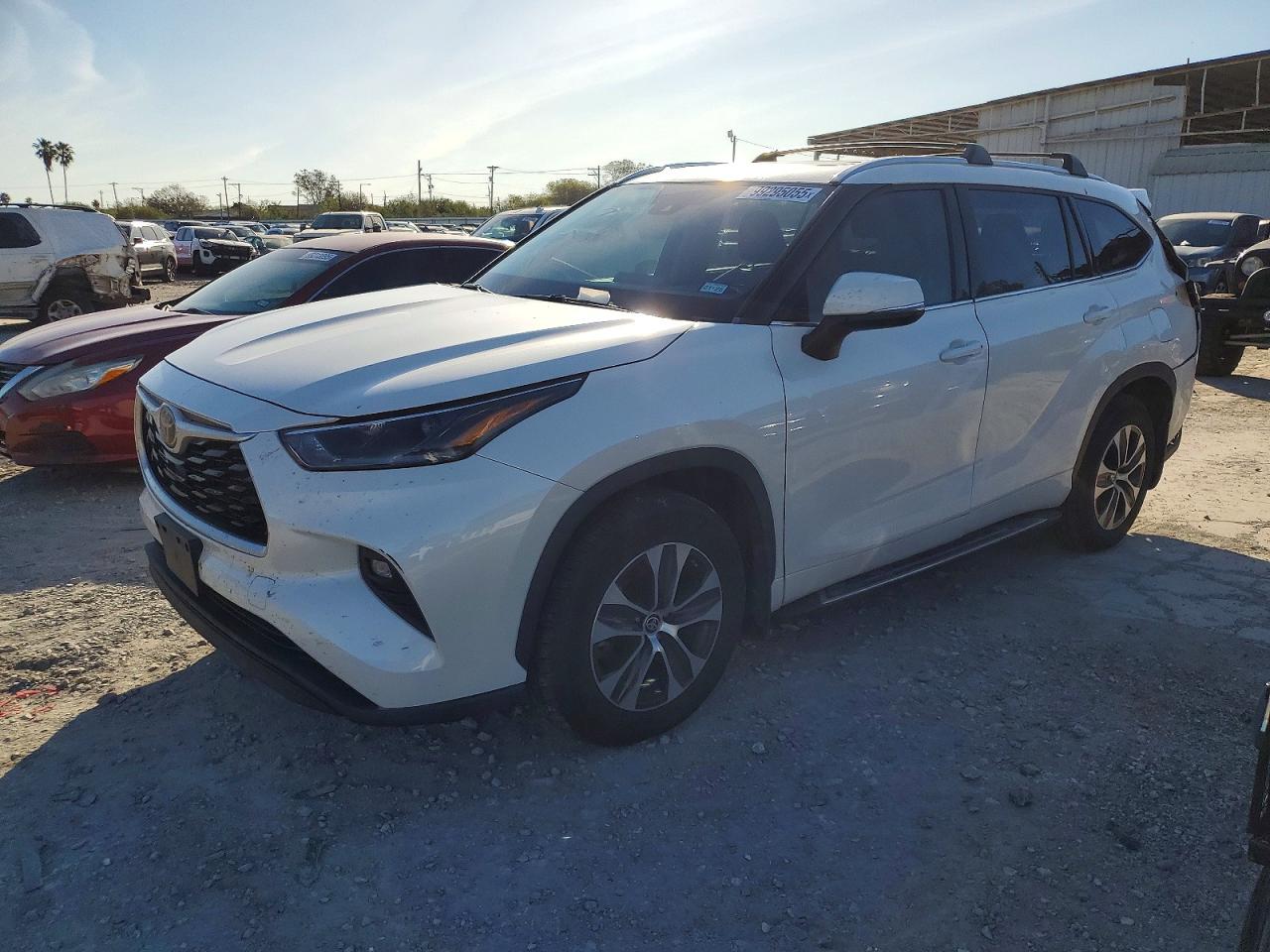 2021 TOYOTA HIGHLANDER