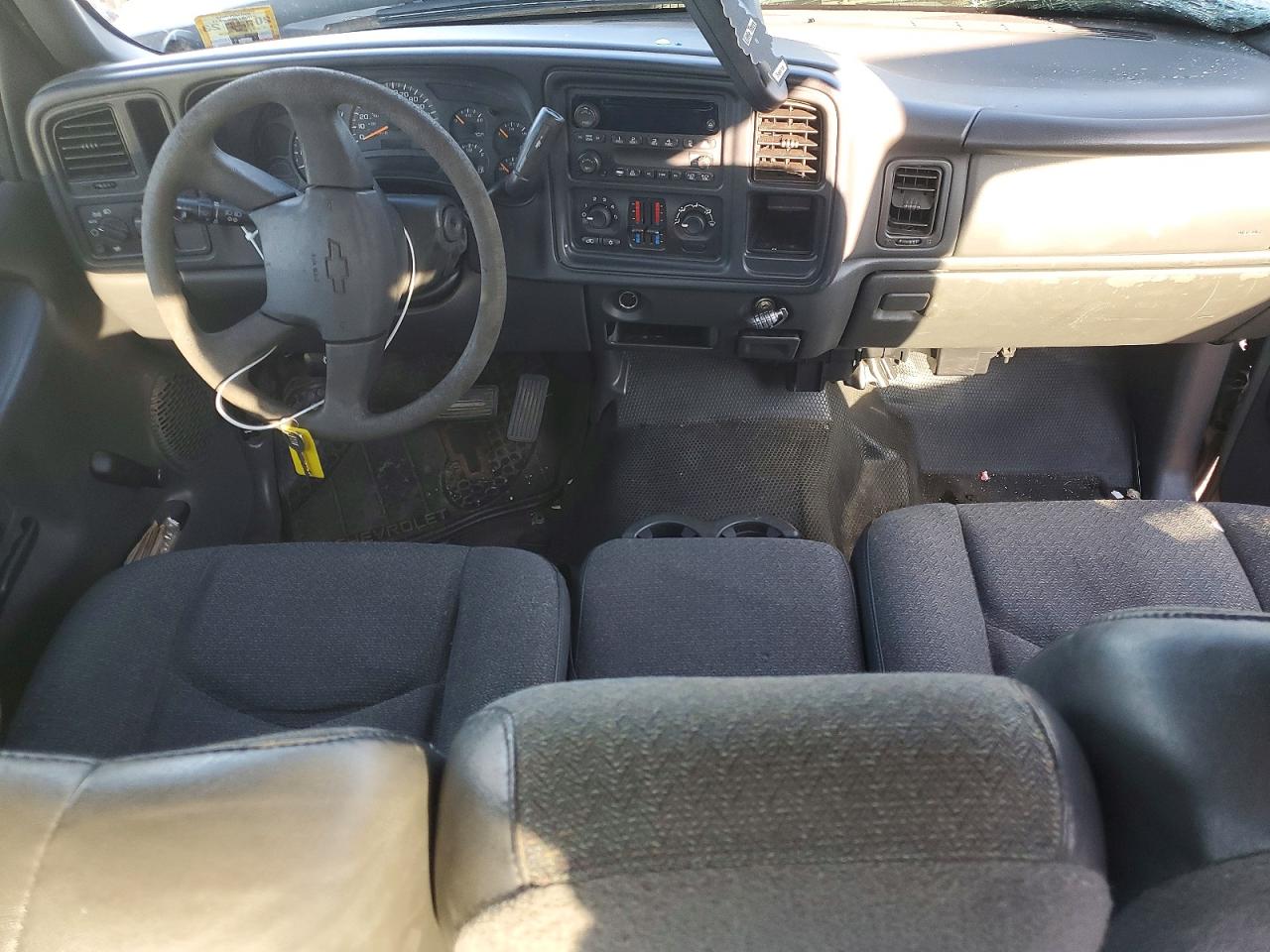 2005 CHEVROLET SILVERADO C1500 photo 8