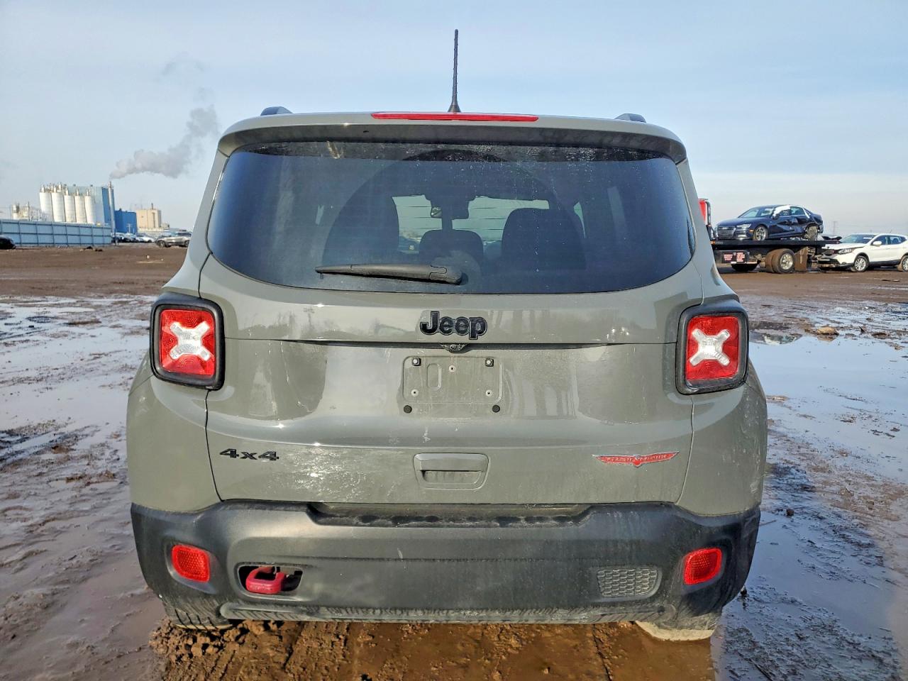 2023 JEEP RENEGADE TRAILHAWK photo 6
