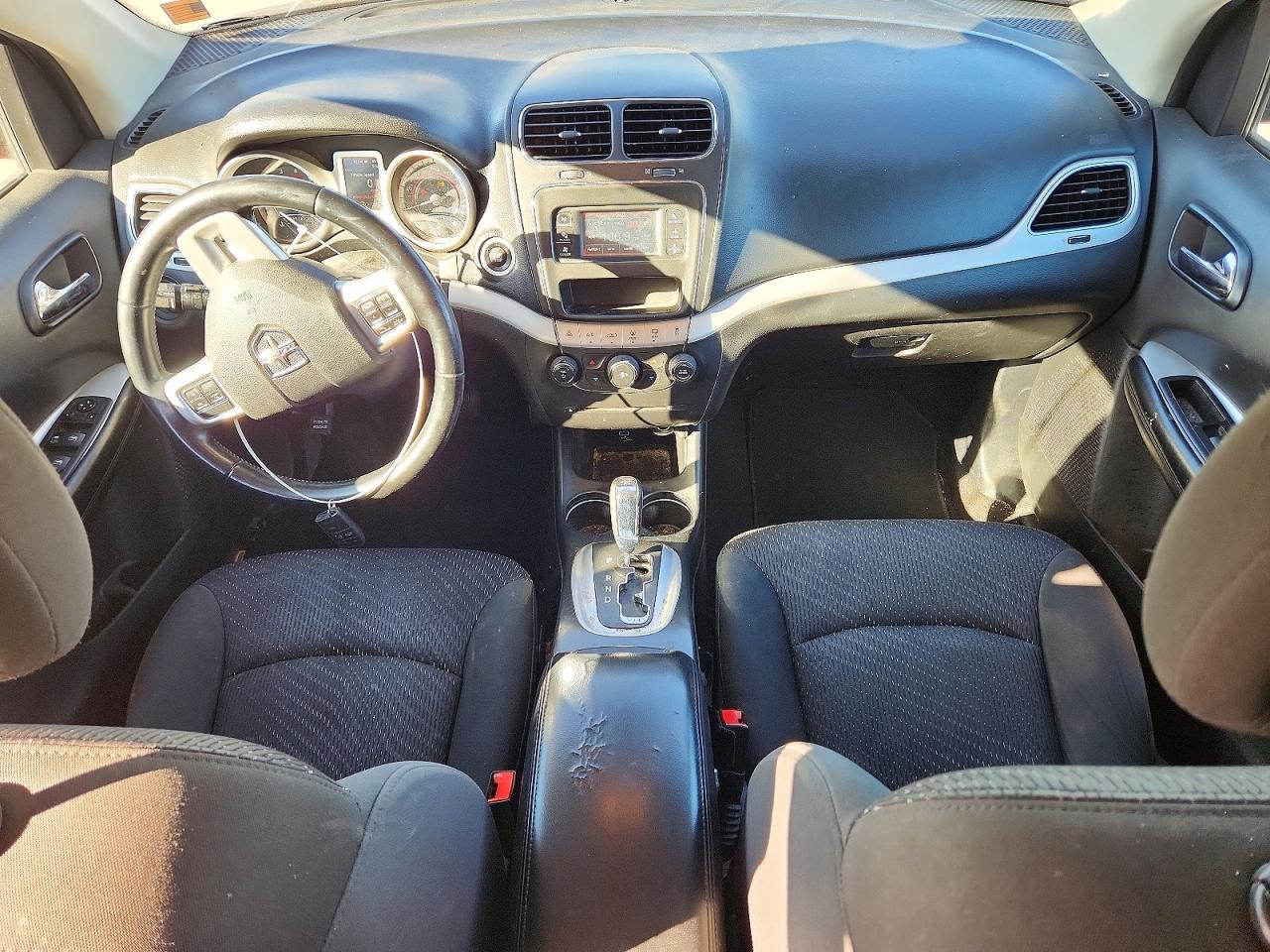 2018 DODGE JOURNEY SE photo 8