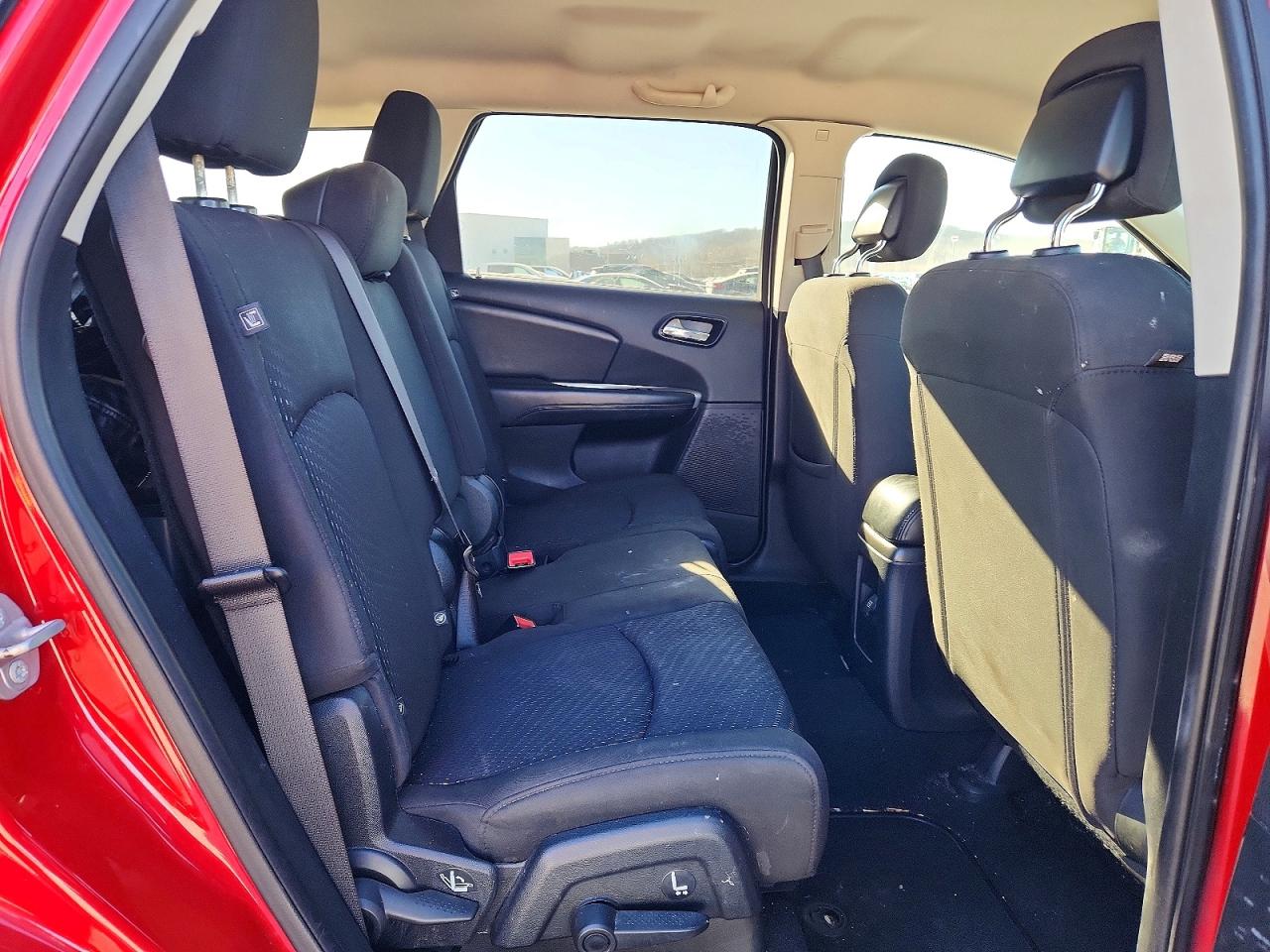 2018 DODGE JOURNEY SE photo 10