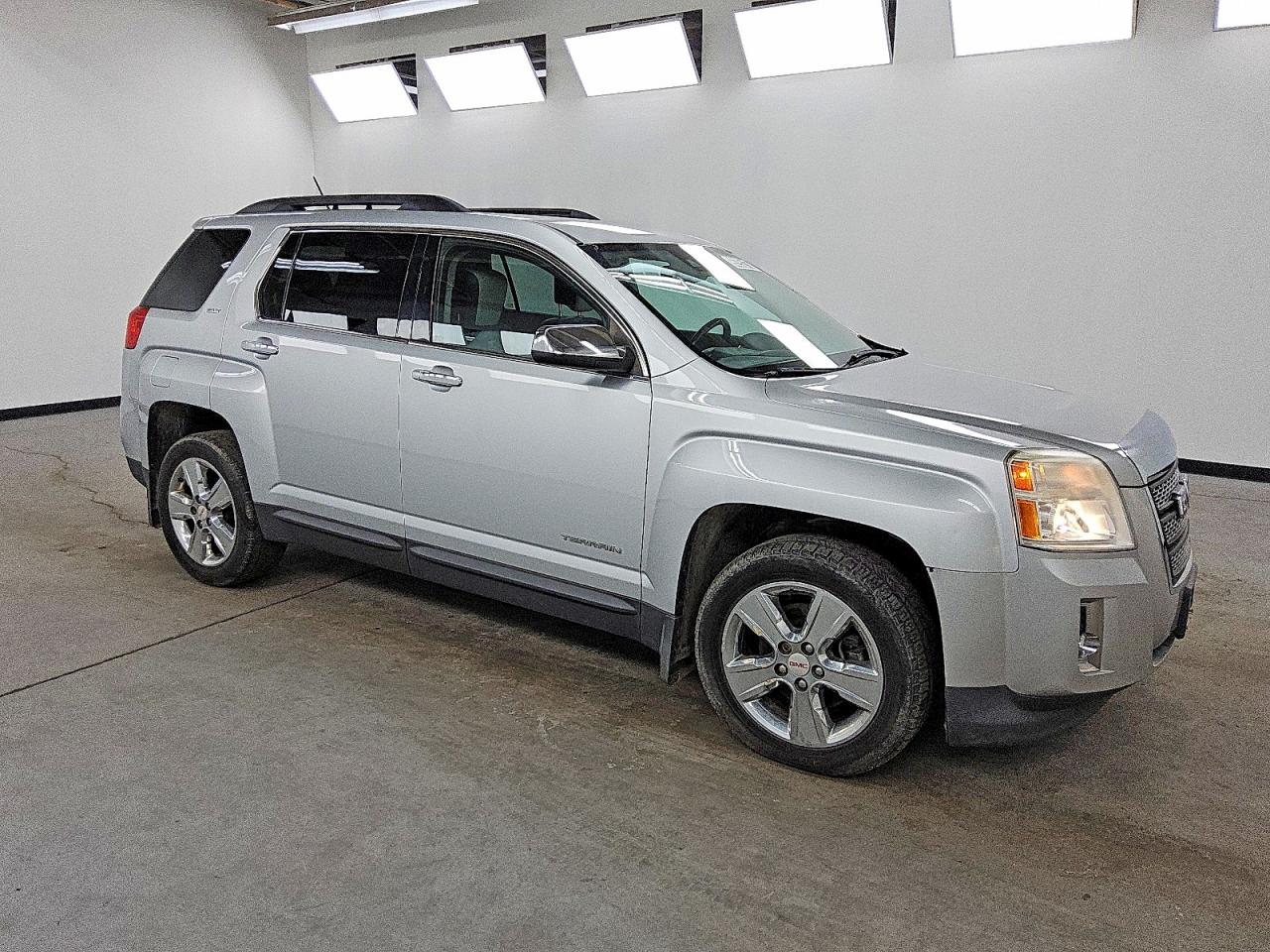 2015 GMC TERRAIN SLT photo 7