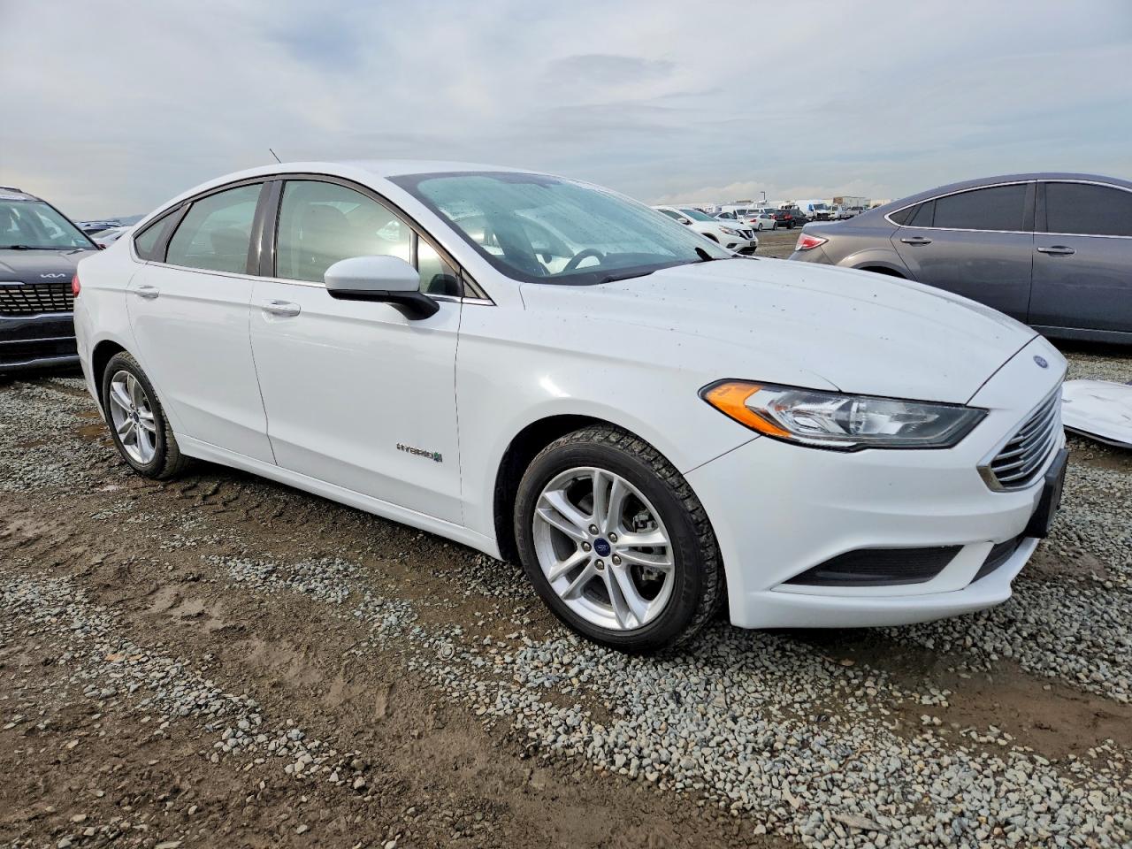 2018 FORD FUSION SE HYBRID photo 4