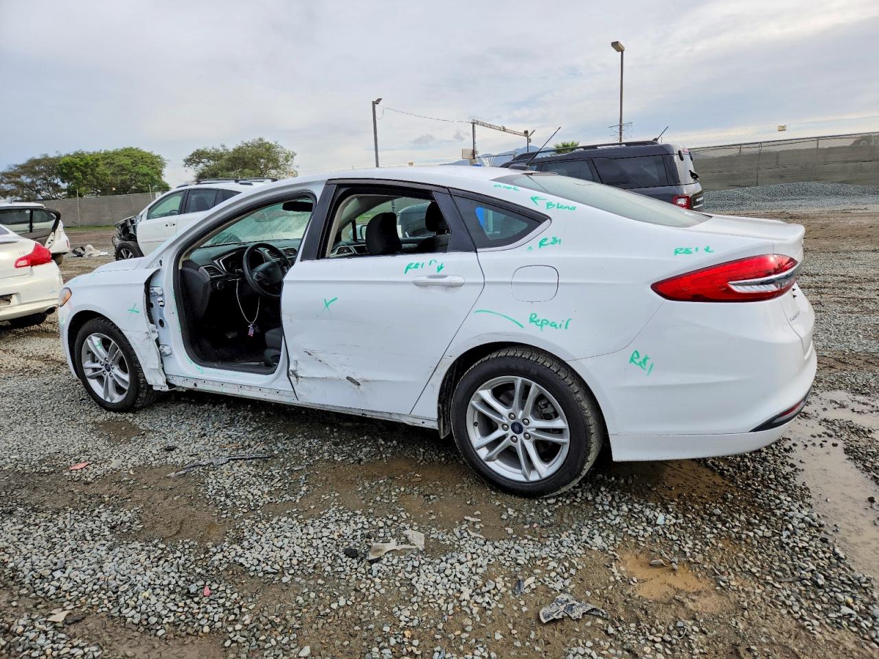 2018 FORD FUSION SE HYBRID photo 2
