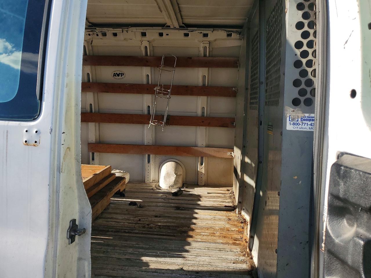 2000 GMC SAVANA DELIVERY VAN photo 11