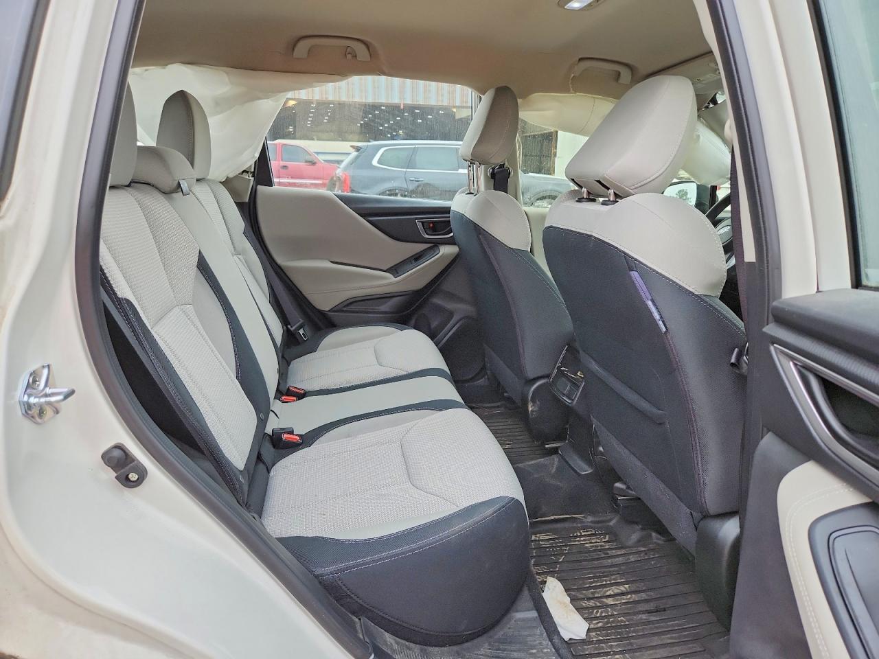2024 SUBARU FORESTER photo 21
