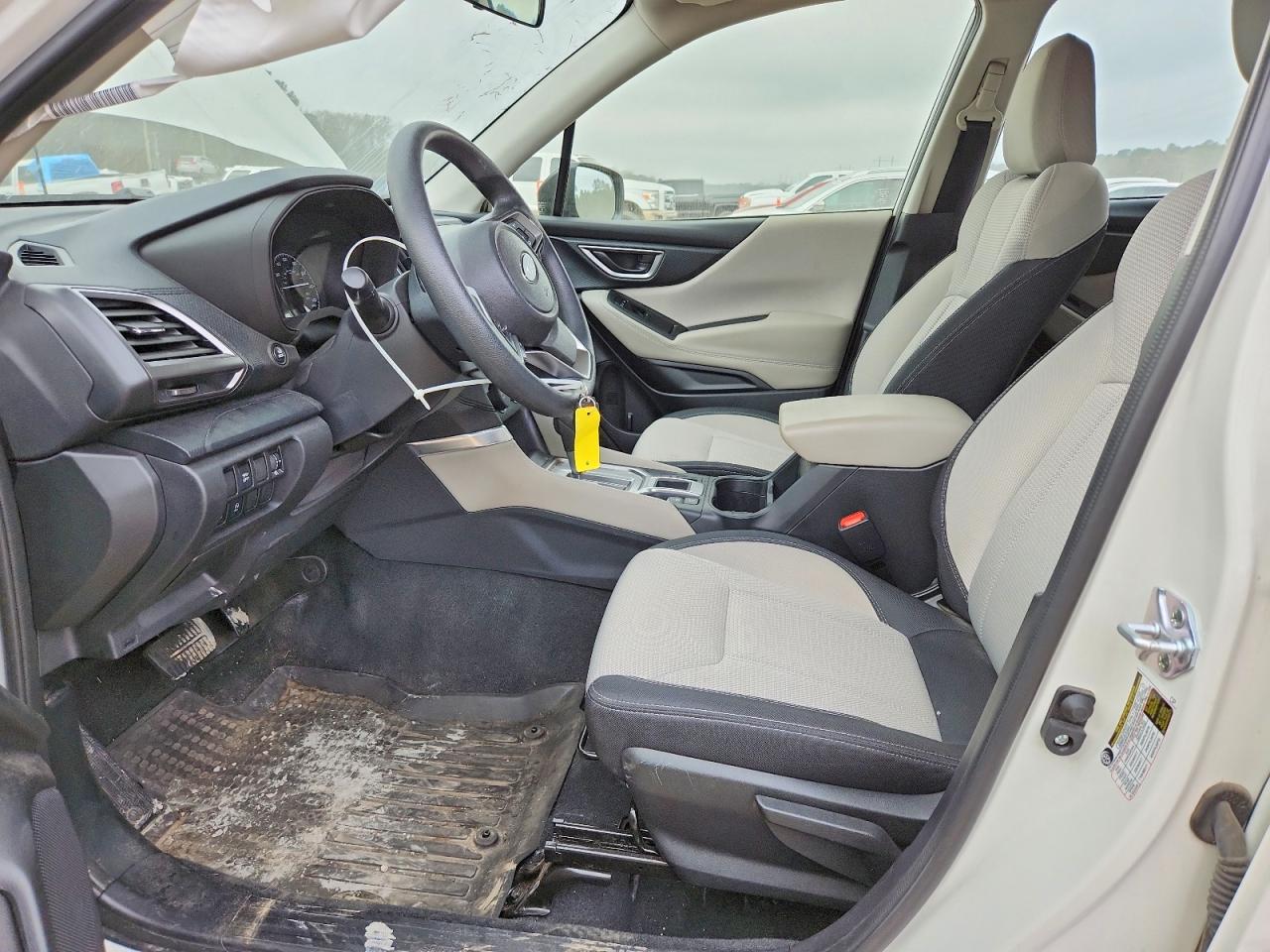2024 SUBARU FORESTER photo 13
