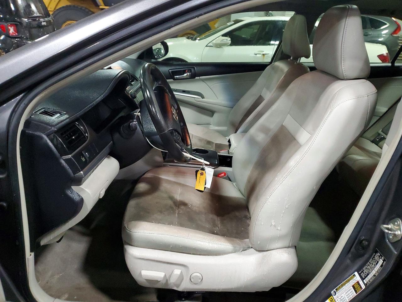 2014 TOYOTA CAMRY HYBRID photo 7