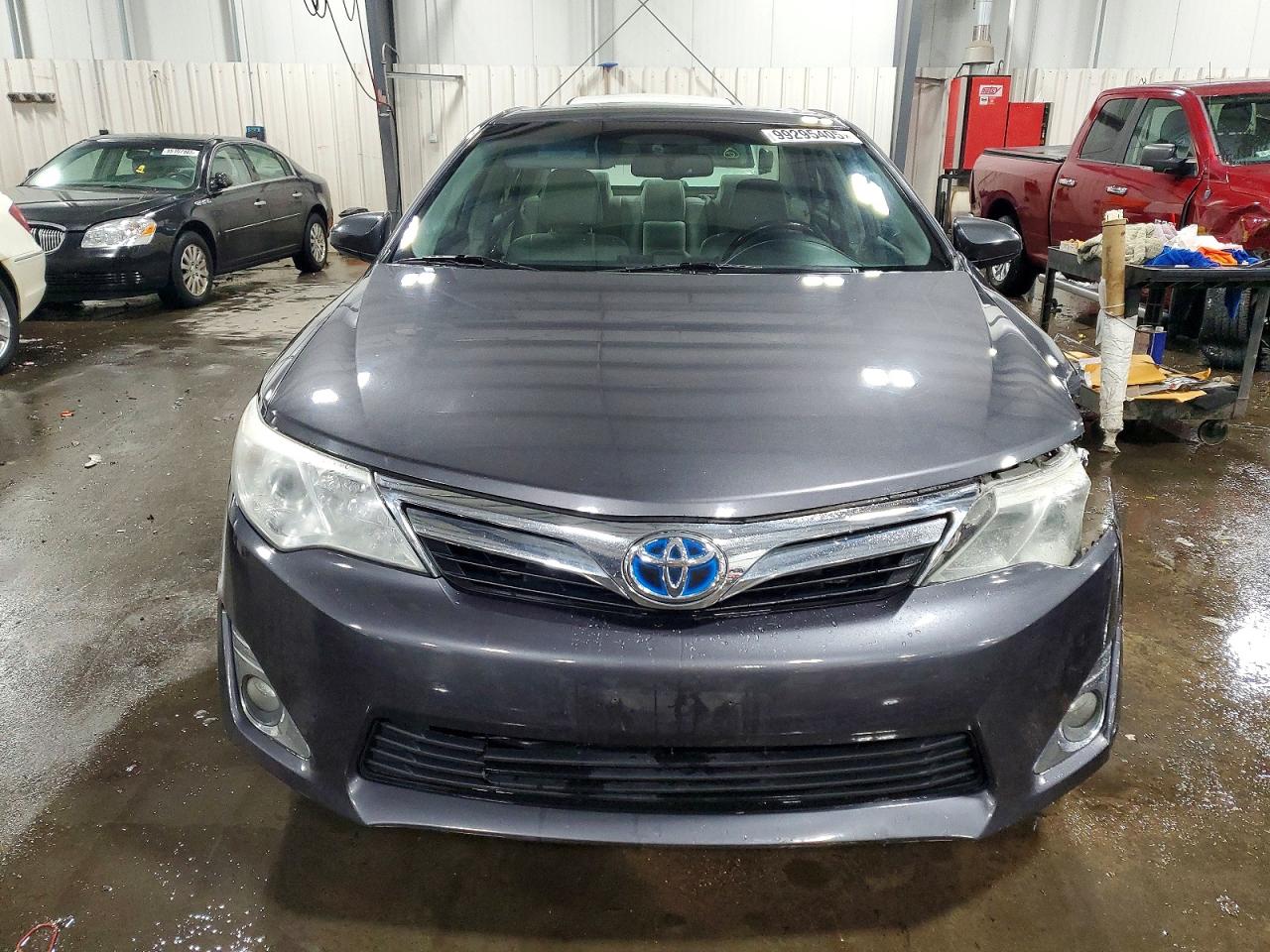 2014 TOYOTA CAMRY HYBRID photo 5