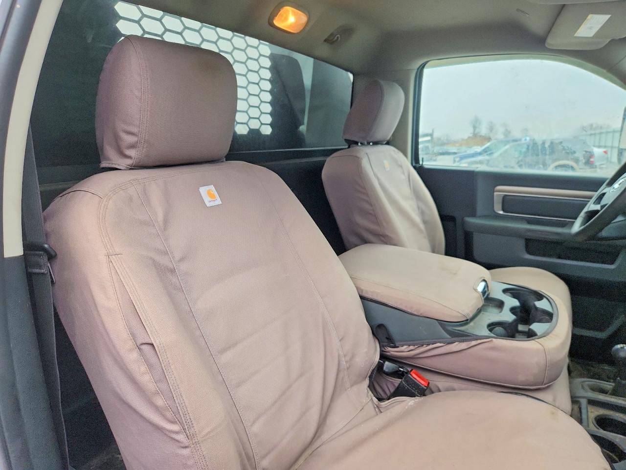 2018 RAM 3500 DUMP TRUCK photo 10