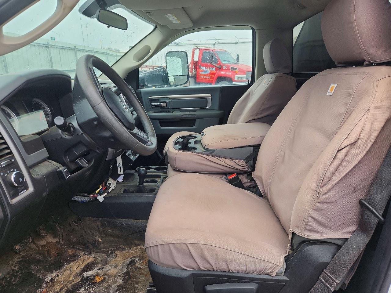 2018 RAM 3500 DUMP TRUCK photo 7