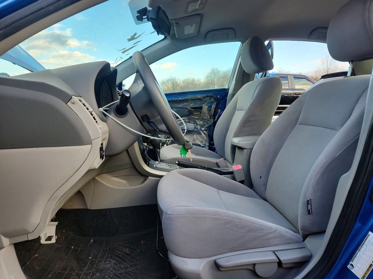 2010 TOYOTA COROLLA BASE photo 7